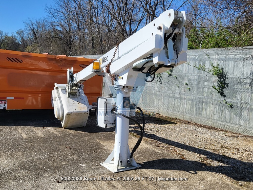 BOOM LIFT ALTEC AT200A