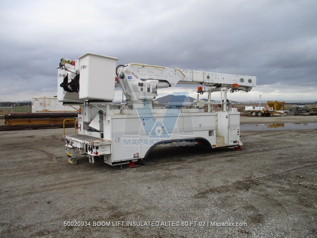 BOOM LIFT BUCKET ALTEC 60 FT
