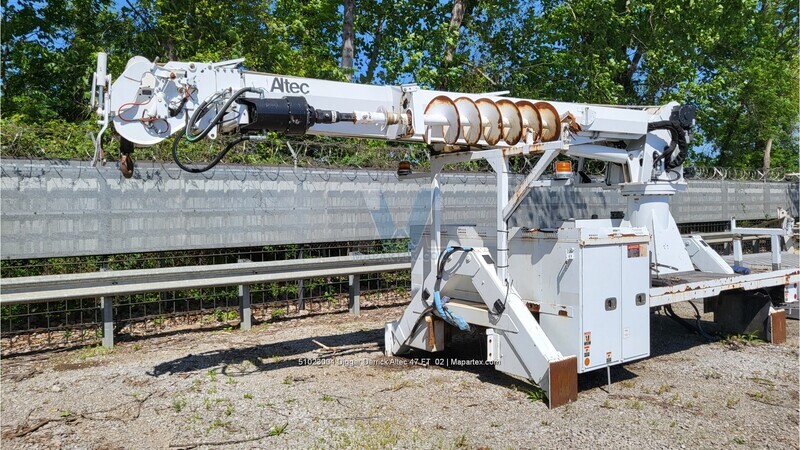 DIGGER DERRICK ALTEC 47 FT