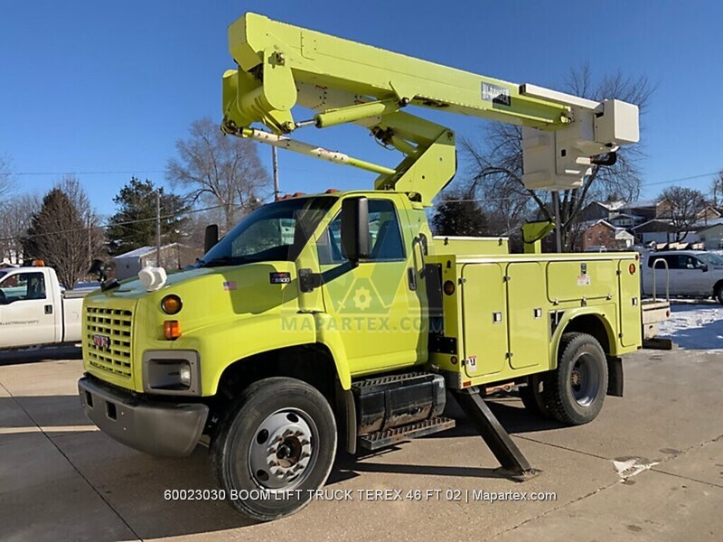 BOOM LIFT TRUCK TEREX 46 FT ARTICULATING TELESCOPIC