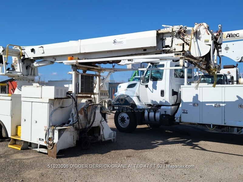 DIGGER DERRICK ALTEC 47 FT