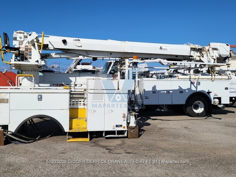 DIGGER DERRICK ALTEC 47 FT