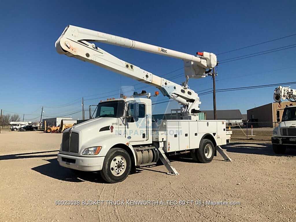 BUCKET TRUCK KENWORTH ALTEC 60 FT