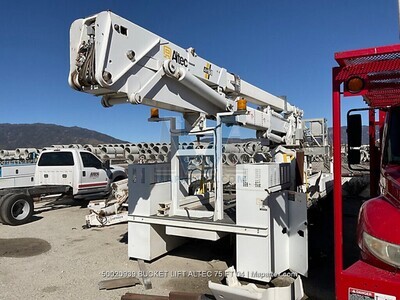 BOOM LIFT BUCKET ALTEC 75 FT