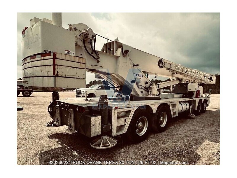 CRANE BOOM TEREX 80 TON 126 FT