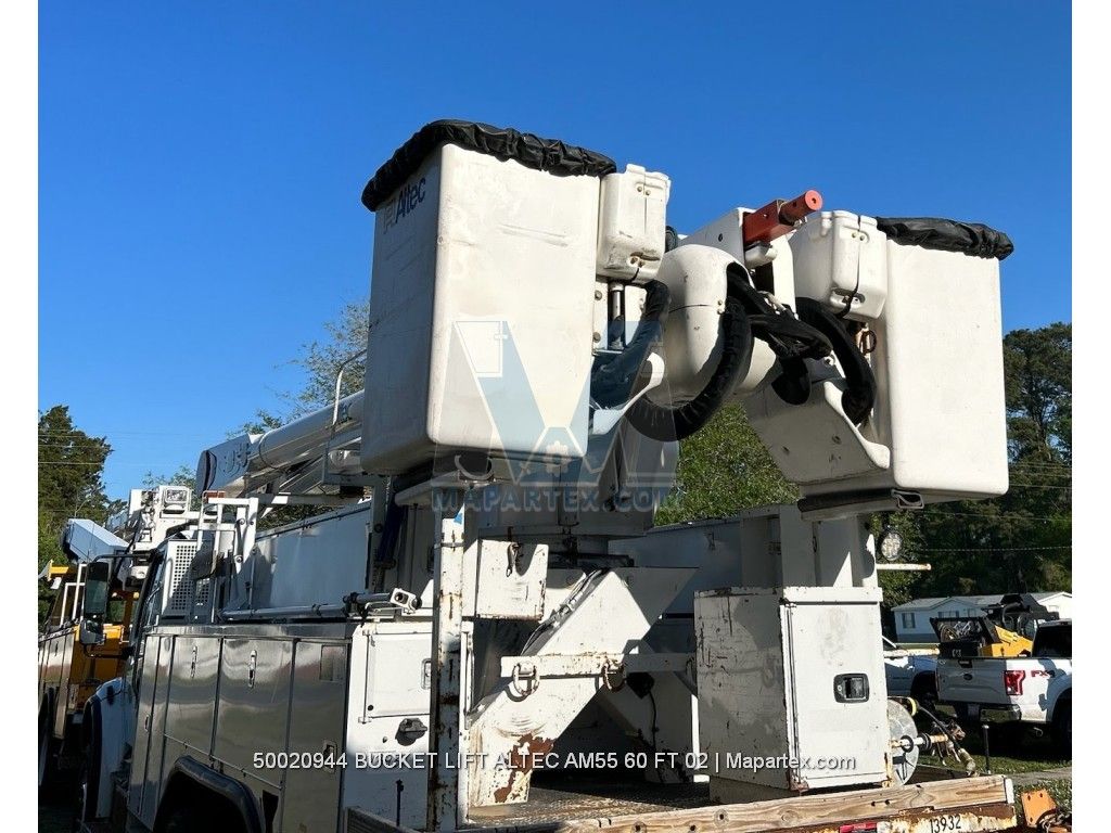 BUCKET LIFT BOOM ALTEC AM55E 61 FT