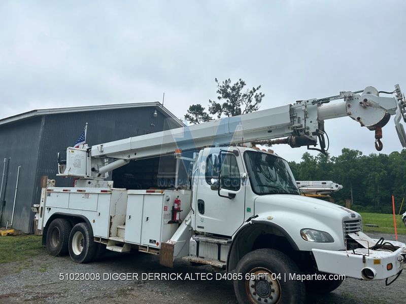 DIGGER DERRICK ALTEC 15 TON 65 FT