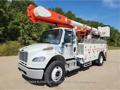 BUCKET TRUCK FREIGHTLINER ALTEC 50 FT