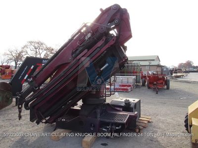 CRANE ARTICULATING KNUCKLE BOOM PALFINGER 24 TON