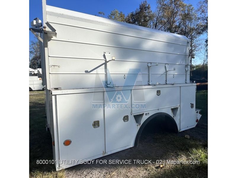 SERVICE BODY FOR TRUCK