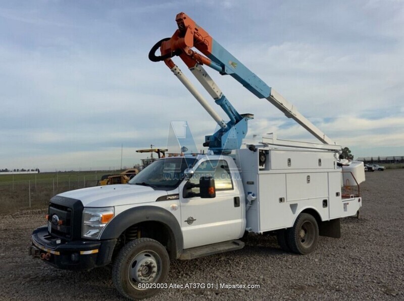 BOOM LIFT TRUCK FORD F550 ALTEC AT37G
