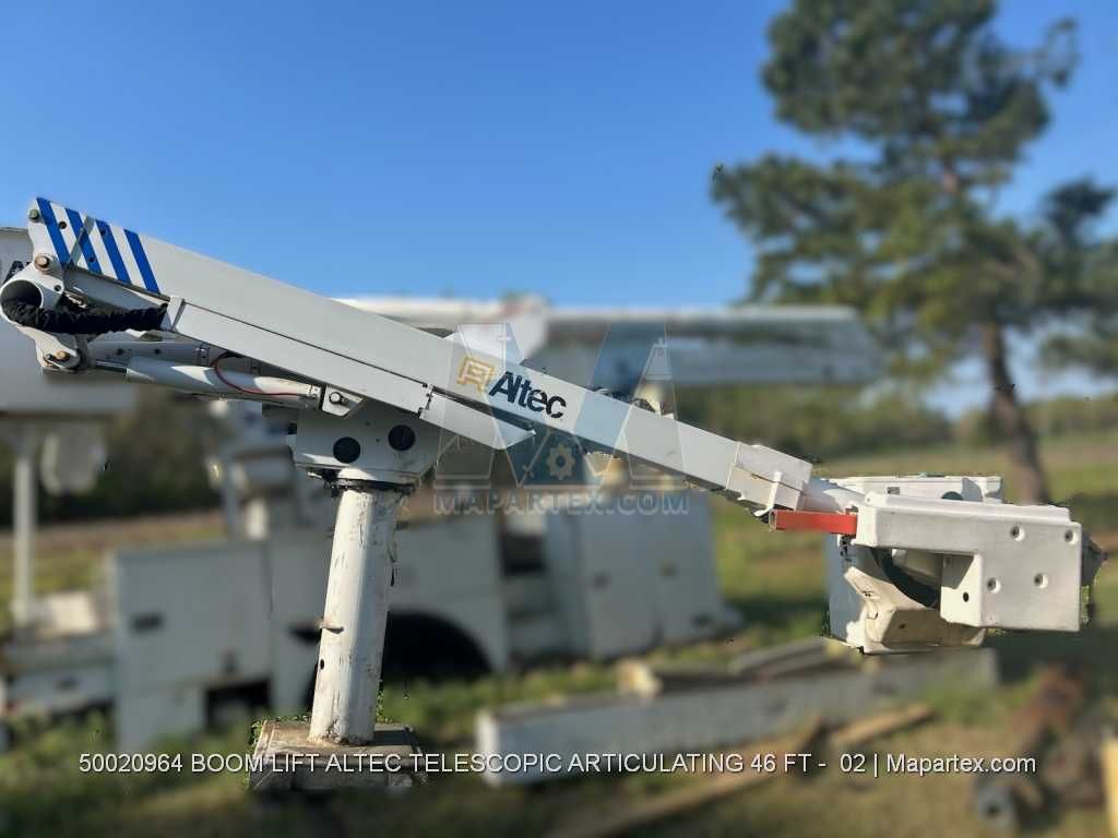 BOOM LIFT TELESCOPIC ARTICULATING ALTEC 46 FT