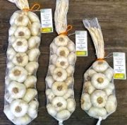 Fresh California Garlic Braid Medium (aprox. 19 bulbs) Fresh California Garlic Braid Medium (aprox. 19 bulbs)