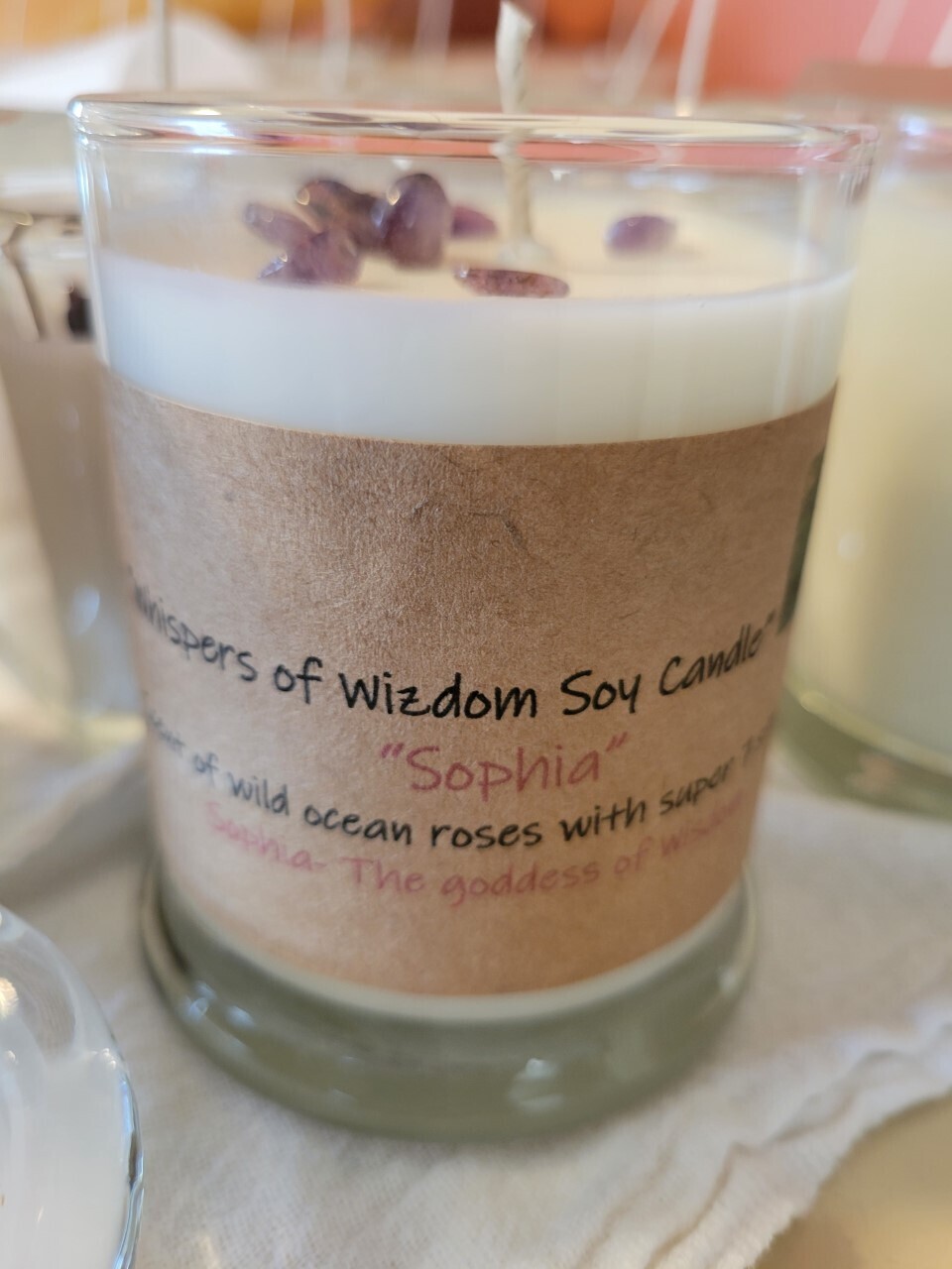 Judy's Soy Candle -Goddess Sophia with Super 7 stones(Large)