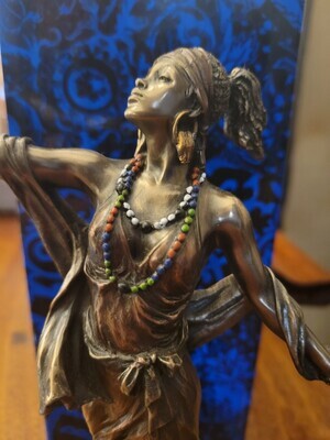 Statue Oya (Cold Cast Resin)