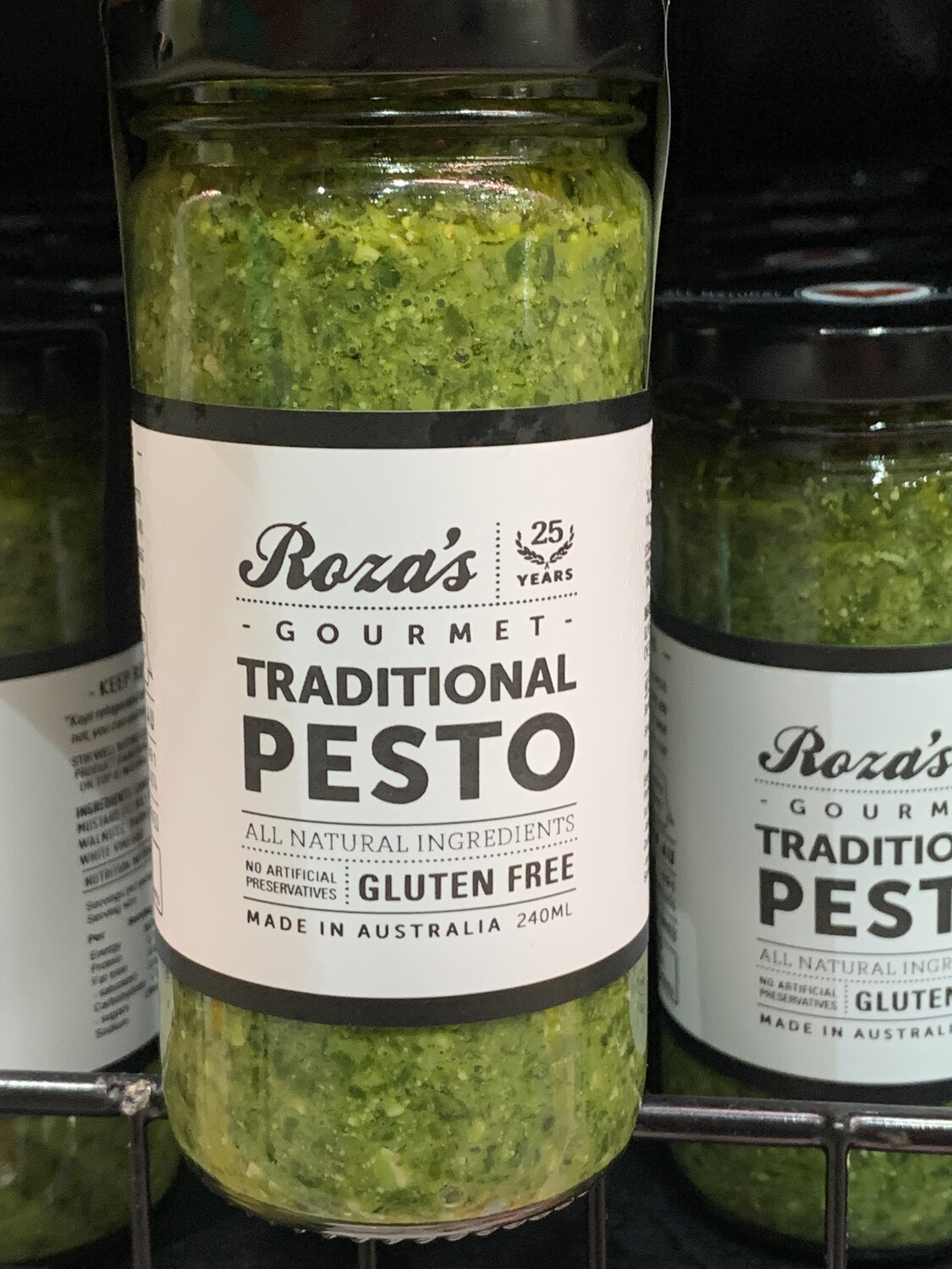 Traditional Pesto