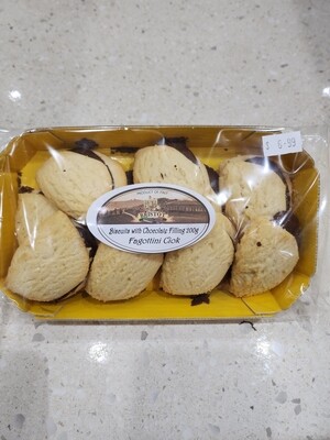 Biscuits With Chocolate Filling (200g)
