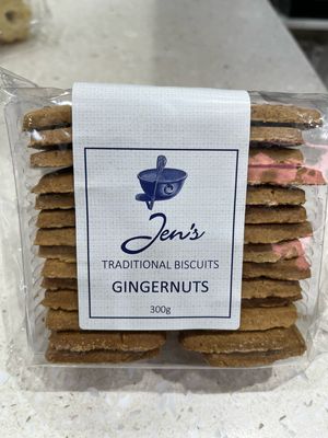 Jen’s Gingernuts Biscuits