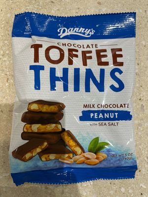 Snacking Peanut Choc Thins