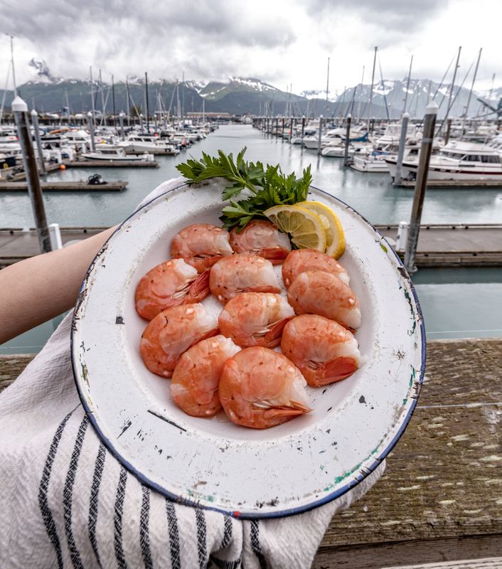 Wild Alaskan Halibut, Copper River Sockeye Salmon, & Jumbo Prawns 8 LB Box Special!!! Wild Alaskan Halibut, Copper River Sockeye Salmon, & Jumbo Prawns 8 LB Box Special!!!