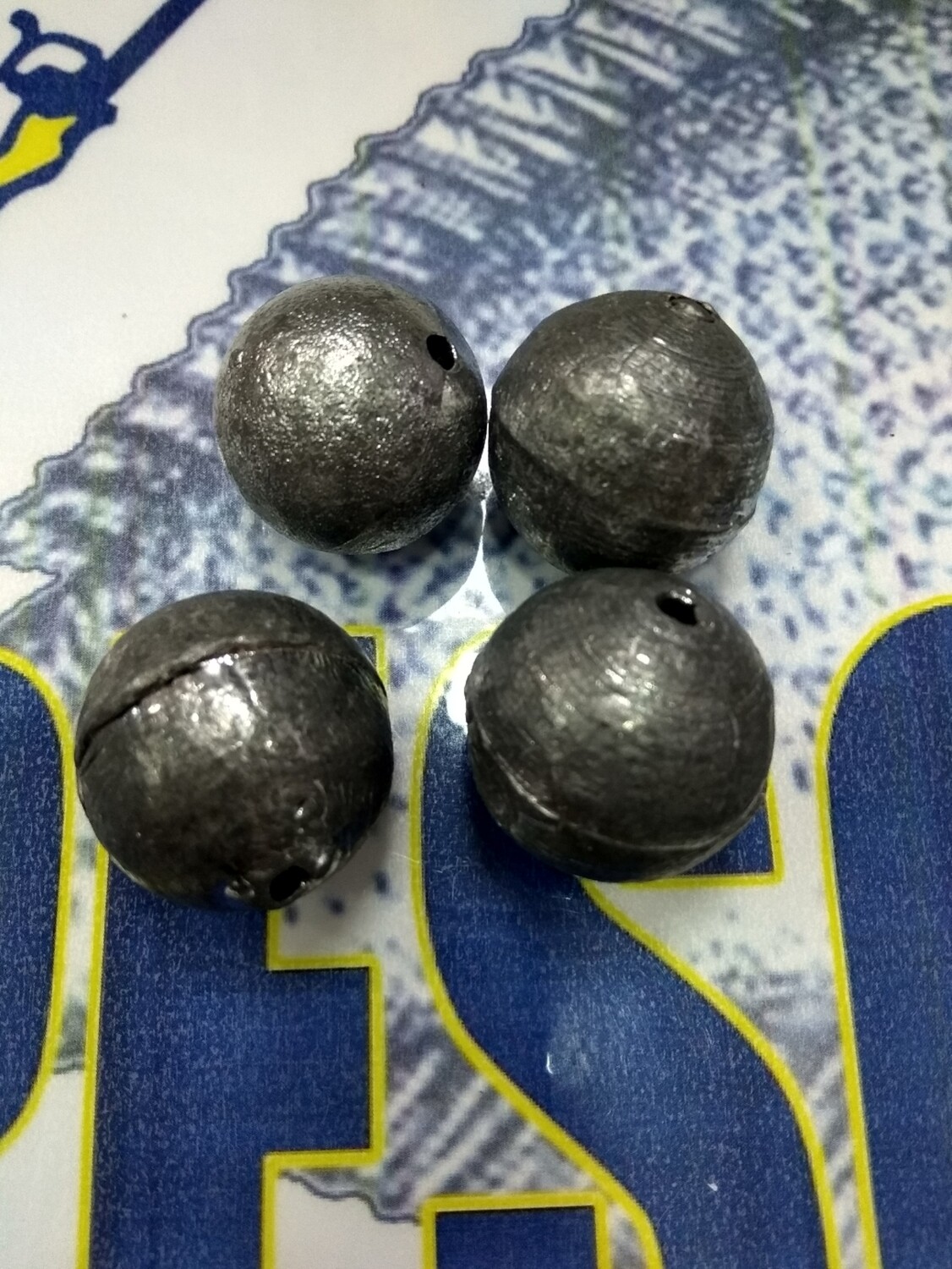Plomo 83gr Bola perforada
