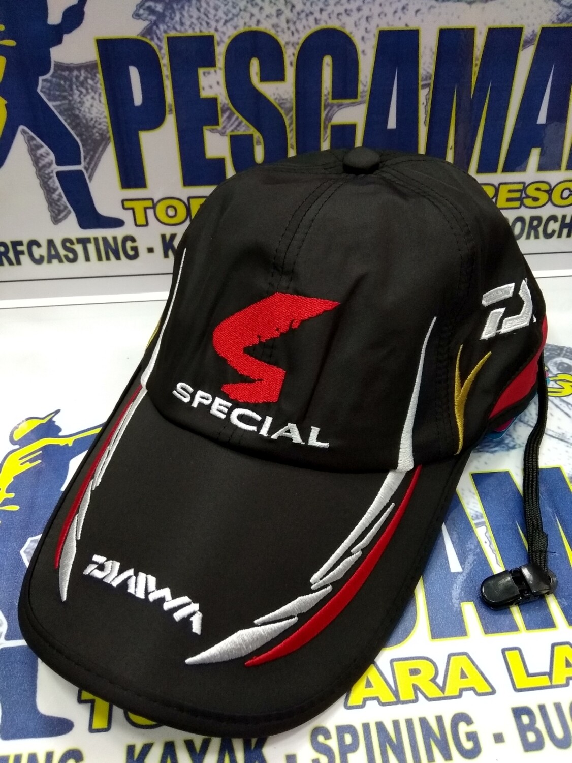 Gorra Daiwa Negra