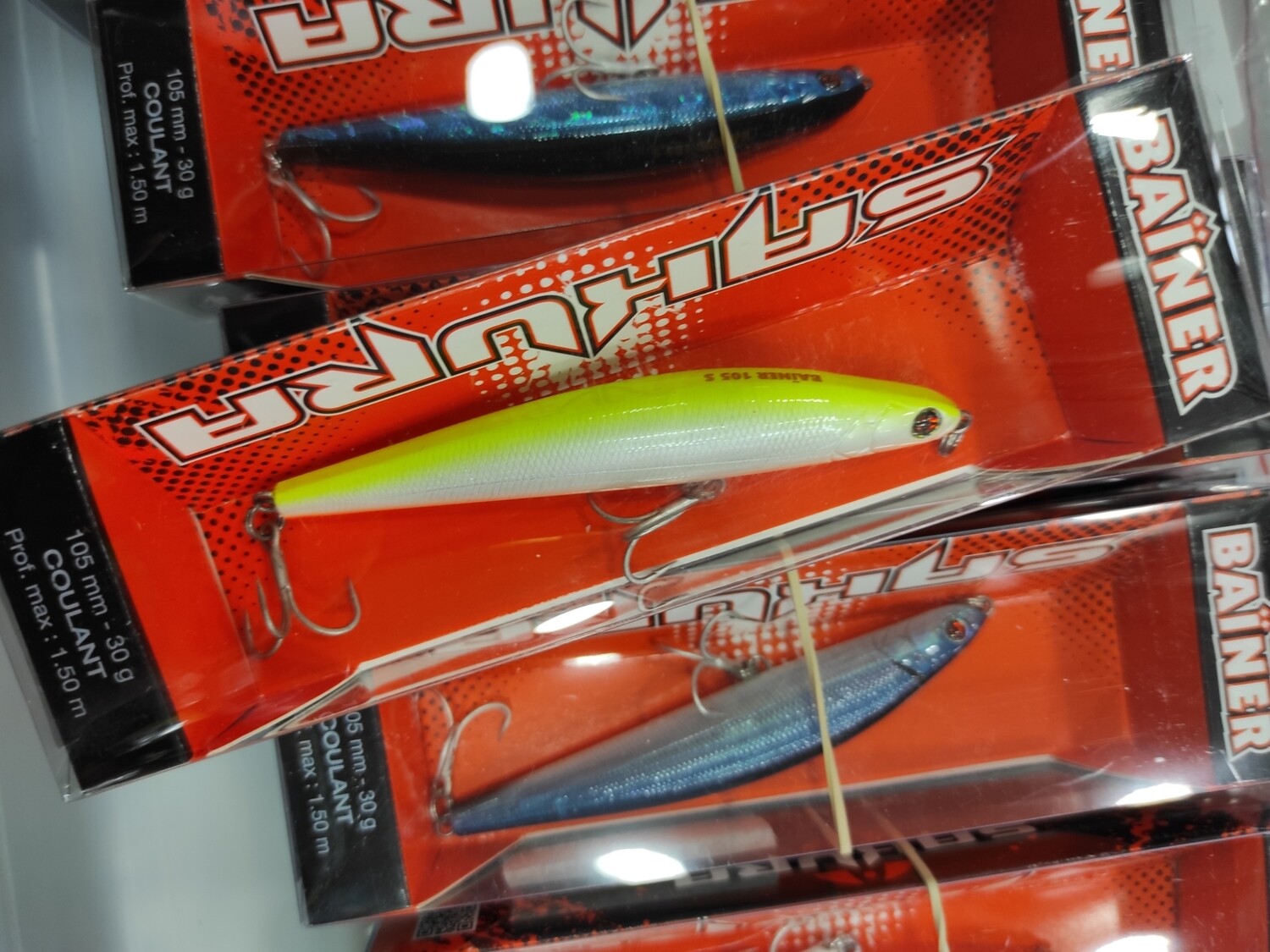 Paseante Sakura BAINER COULANT 105mm - 30gr - Prof max 1.50mtr - Color Pearl Lemon
