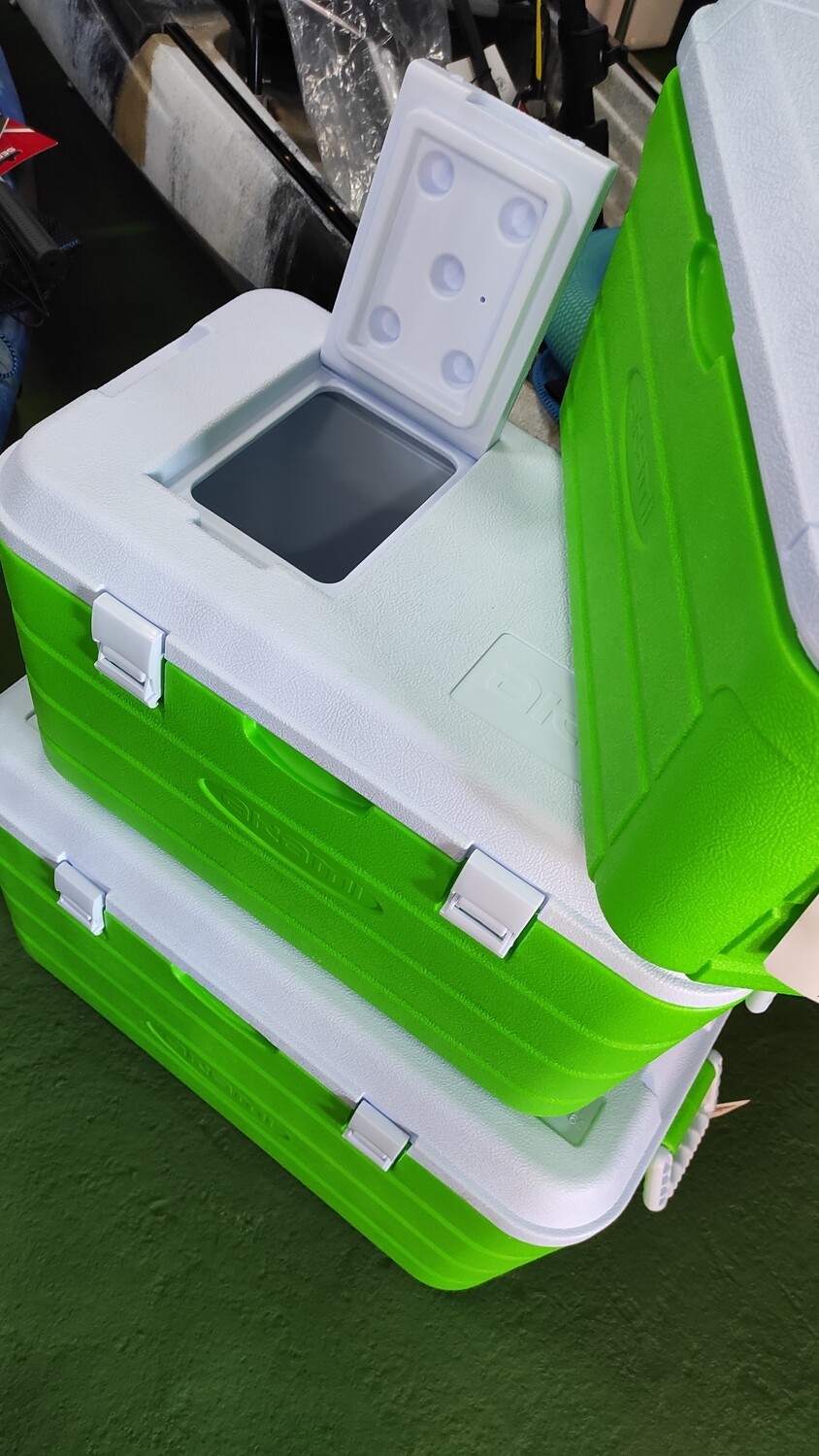 Nevera Akami 20Ltr con Asa