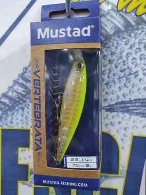 Paseante Mustad Vertebrata 2,9" - 75mm - 8Gr - 002
