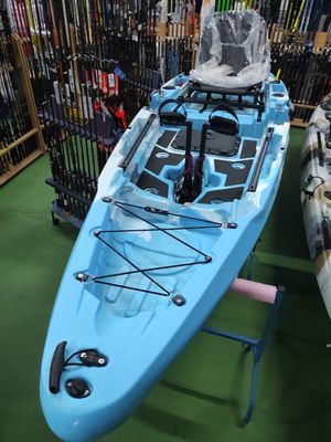 Kayak Makara 3.30Mtr 1 plaza - Divisible con motor pedales - Peso 32kg aprox. - Carga Máxima 180Kg aprox  Atlantic Kayak  - Color Azul