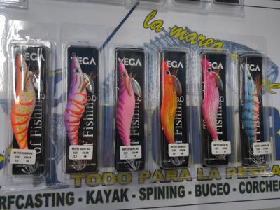 Señuelos Pajaritas VEGA Egi Rattle Squid Jig 3.5 - 110mm - 22Gr - Con sonajero