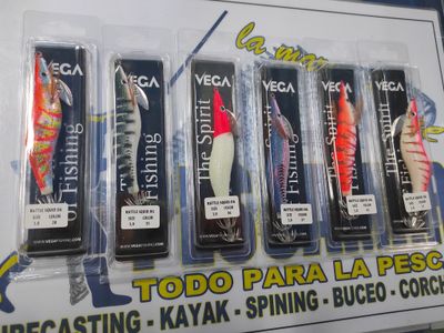 Señuelos Pajaritas VEGA Egi Rattle Squid Jig 3.0 - 95mm - 16,4Gr - Con sonajero