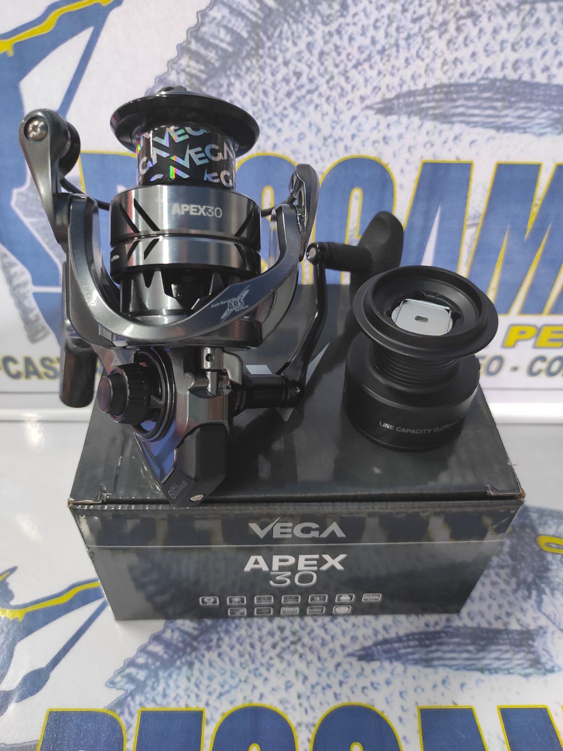 Carrete Vega APEX30 - 6 Ball - 5.1:1 - 69cmV - 255Gr - 8Kg Freno
