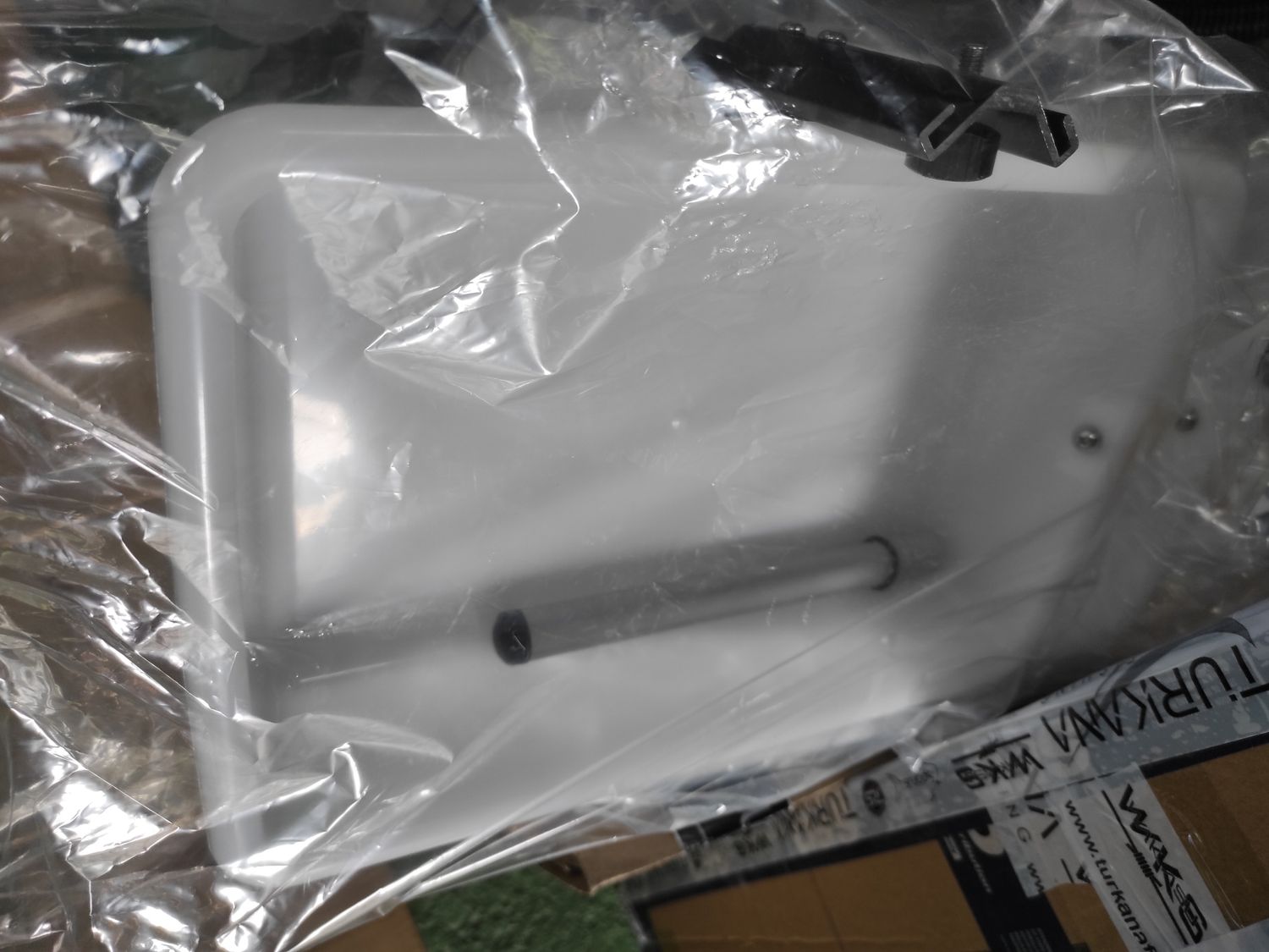 Bandeja Profunda para cebo con soporte para pica de playa - con tubo para aguas