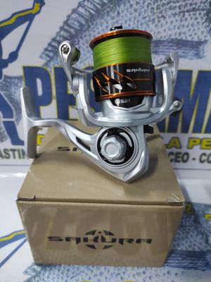 Carrete Sakura SK-SR 2005 FD / Rod 4+1 / RecV 0.75cm / Ra 5.2:1 / Peso 235Gr / Freno 4Kg / + Trenzado 4X Verde 100Mtr / 965615
