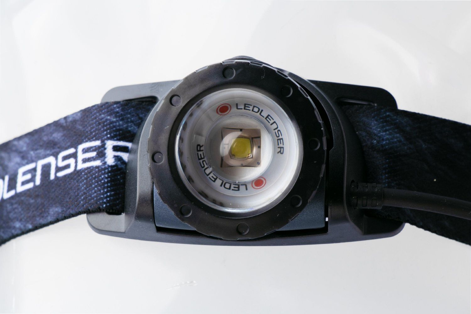 Ledlenser H8R 25th Anniversary Edition, linterna frontal recargable, 600 lúmenes  / 041386