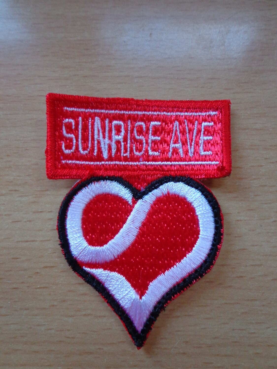 Patch brodé logo Sunrise Avenue