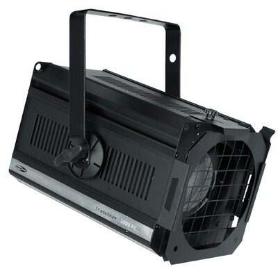 Projecteur PC type théâtre SHOWTEC StageBeam 650/1000W Projecteur PC type théâtre SHOWTEC StageBeam 650/1000W