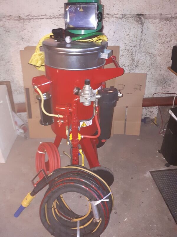 Niederdruckstrahlkessel 100 Liter Niederdruckstrahlkessel 100 Liter