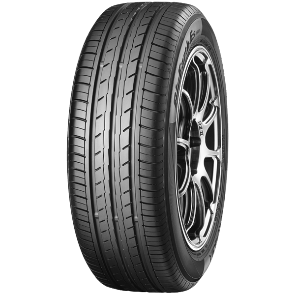 205/55 R 16 YOKOHAMA ES32