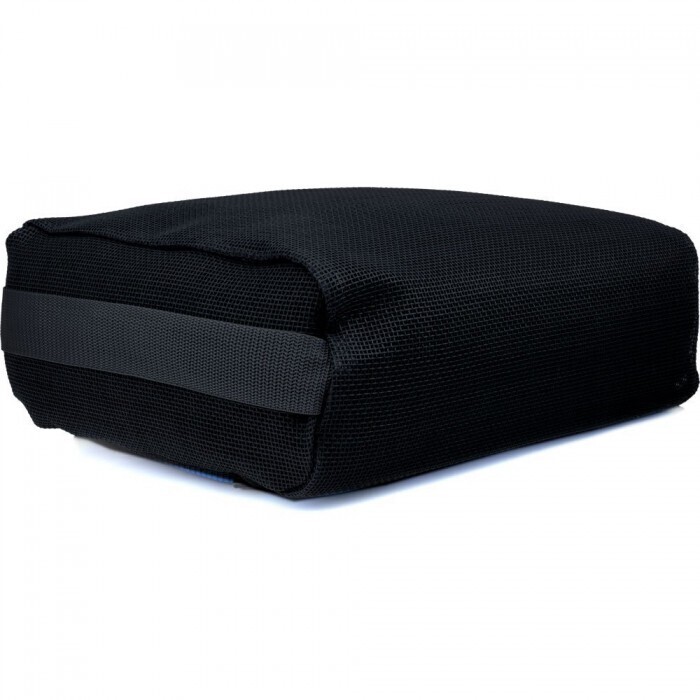 NEO Hot tub booster seat