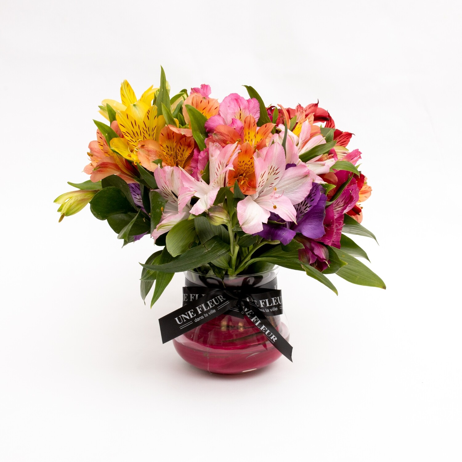 ARDECHE
ARRANJO FLORAL COM VASO ARDECHE
ARRANJO FLORAL COM VASO