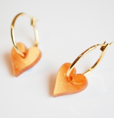 Hagen & Co Earrings |  Mini Heart Apricot Swirl