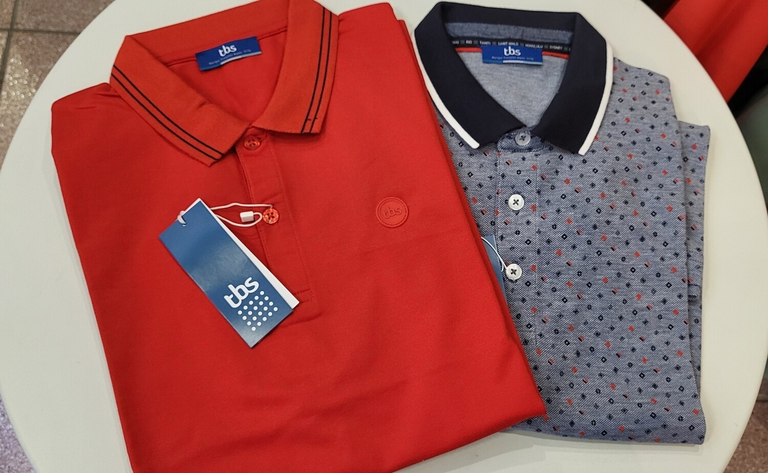 Polo rouge