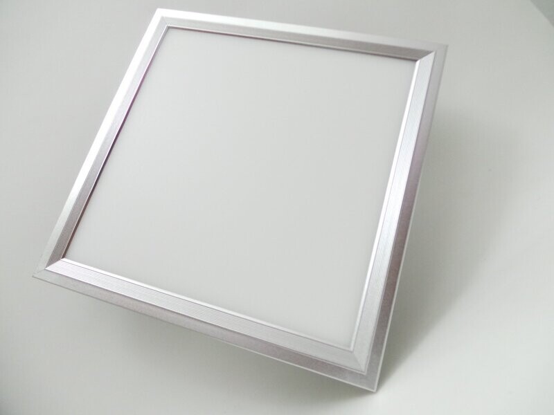 PANNEAU LED 30x30 SLIM 18W ALU BN