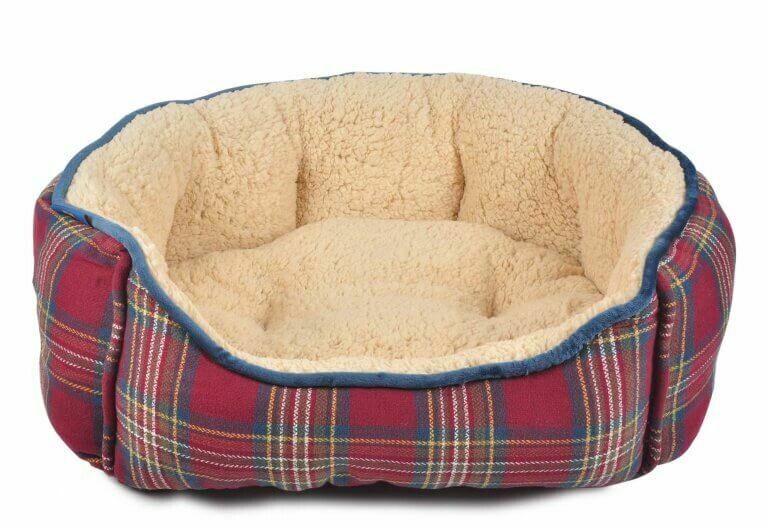 Woof &amp; Puur Tartan Plush Lounger Bed - Small