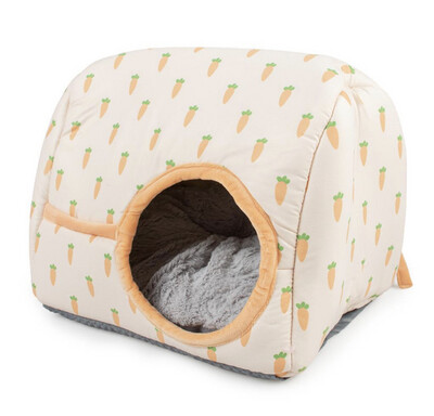 Duvo Carrot Hideaway