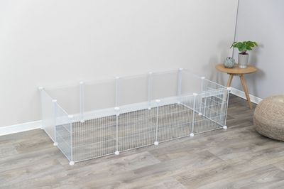 Trixie Indoor Rabbit/Guinea Pig Enclosure - 140 x 35 x 70cm with Free Base Liner !