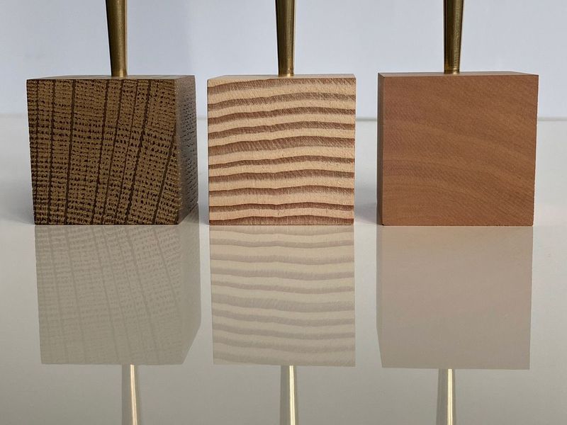 Friedenslicht Set (3 Holzarten) mit Ersatzkerzen