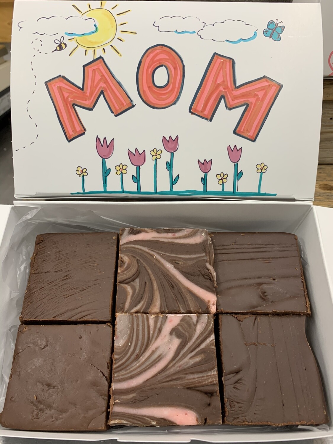 Decorate Your Own Fudge Box Mother's Day Special